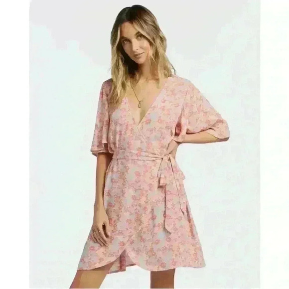Billabong All for You Mini Dress Color Soft n Peachy 100% Viscose Size L - Picture 1 of 8